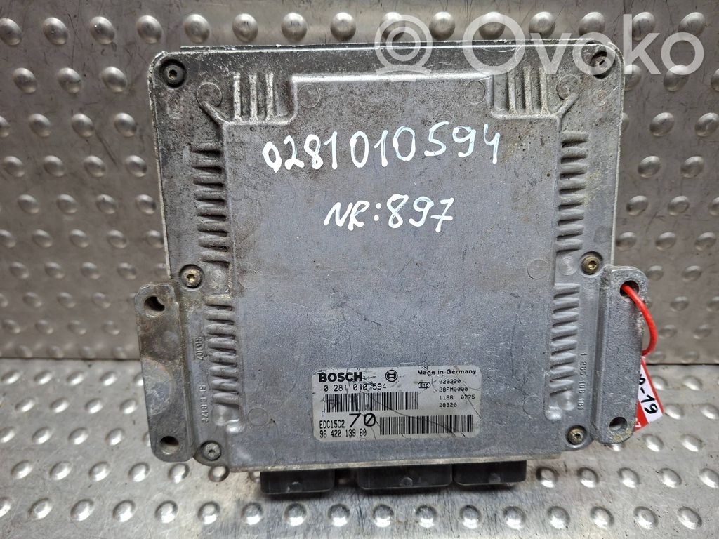 Peugeot 206 Engine control unit/module 