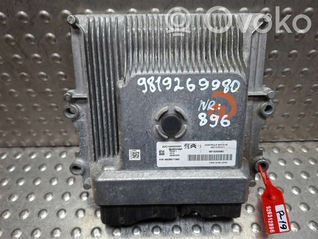 Citroen C4 Cactus Engine control unit/module 