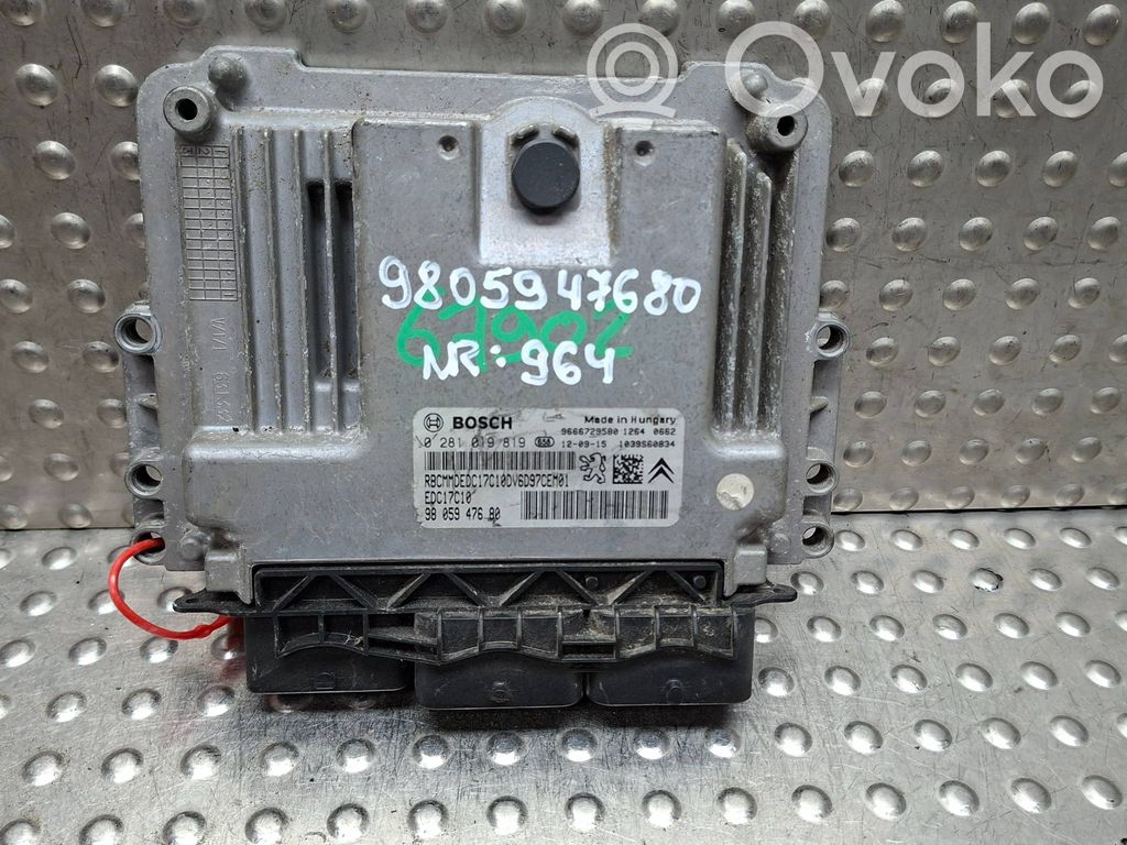Citroen C4 II Picasso Variklio valdymo blokas 