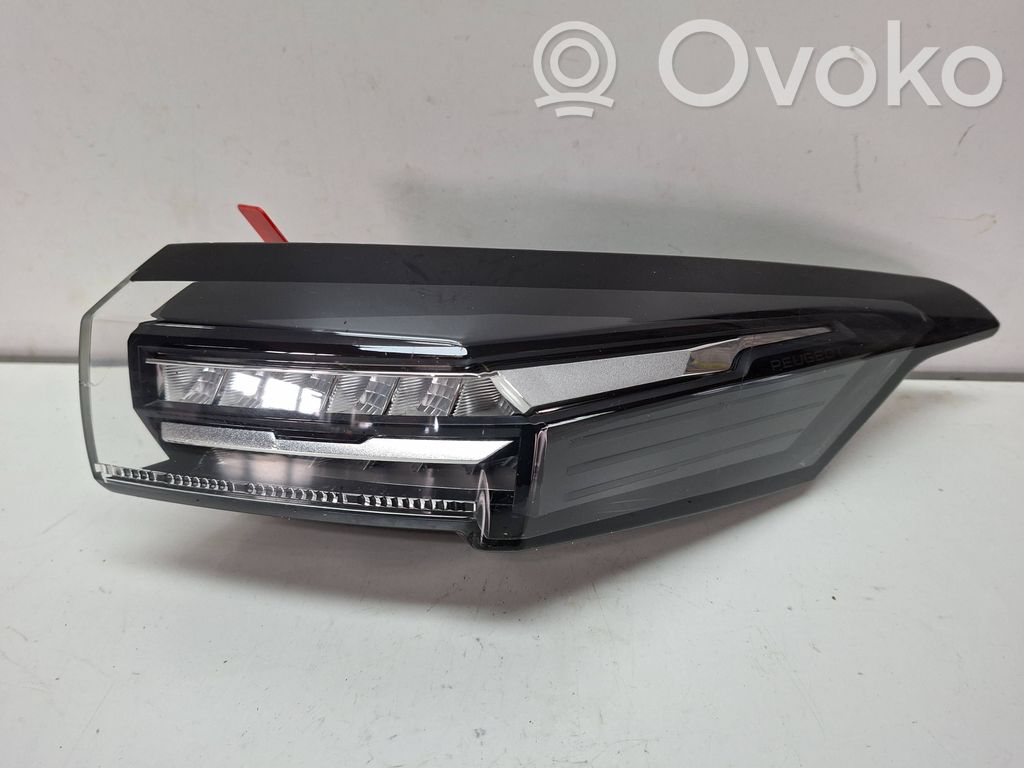 Peugeot 308 Lampă spate în caroserie 