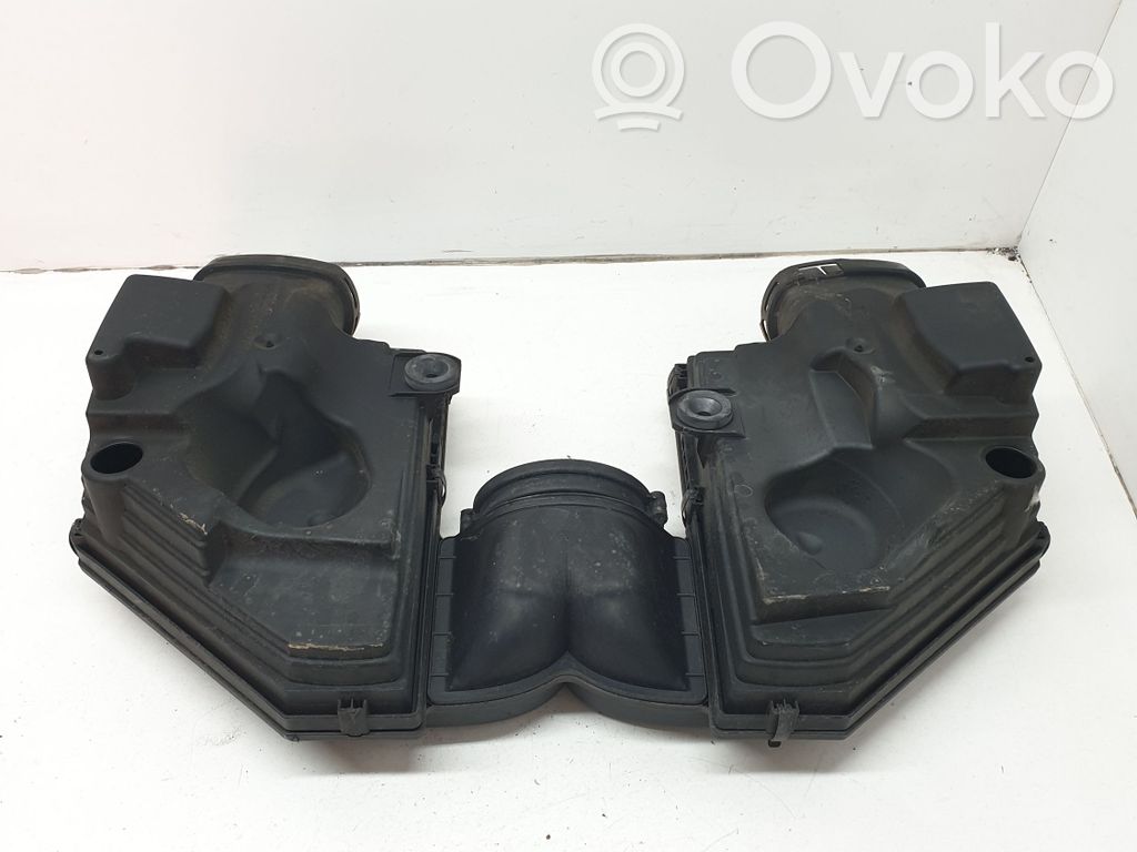 BMW X5 E70 Air filter box 