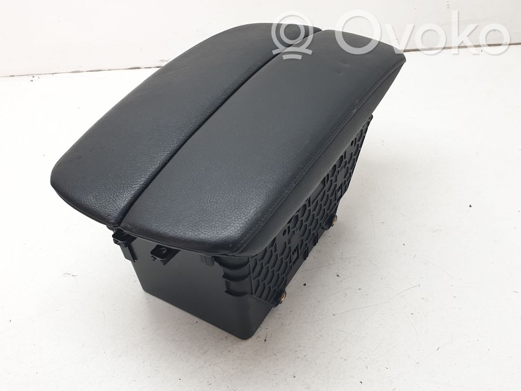 BMW X5 E70 Armrest 