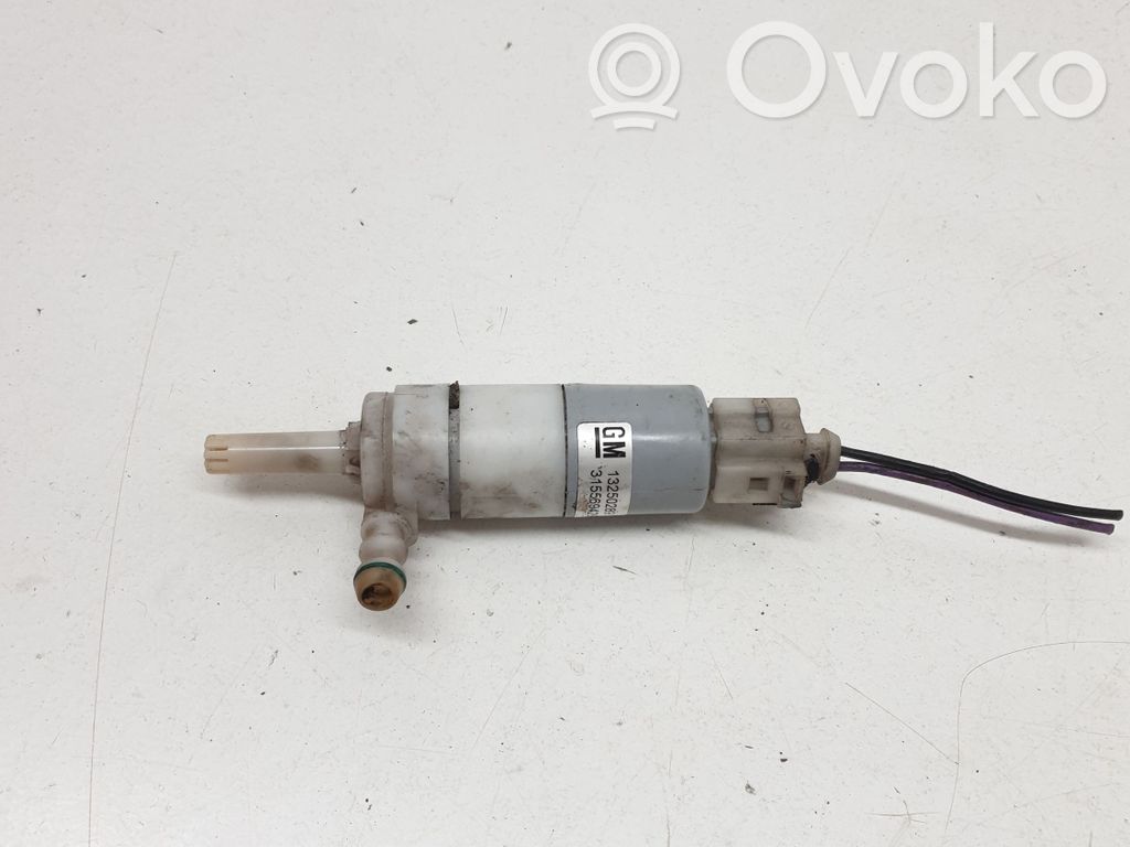 Opel Insignia A Headlight washer pump 
