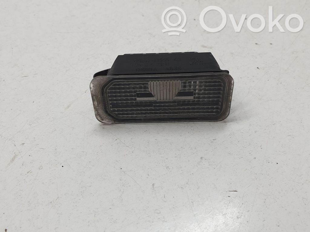 Ford Galaxy Lampa oświetlenia tylnej tablicy rejestracyjnej 