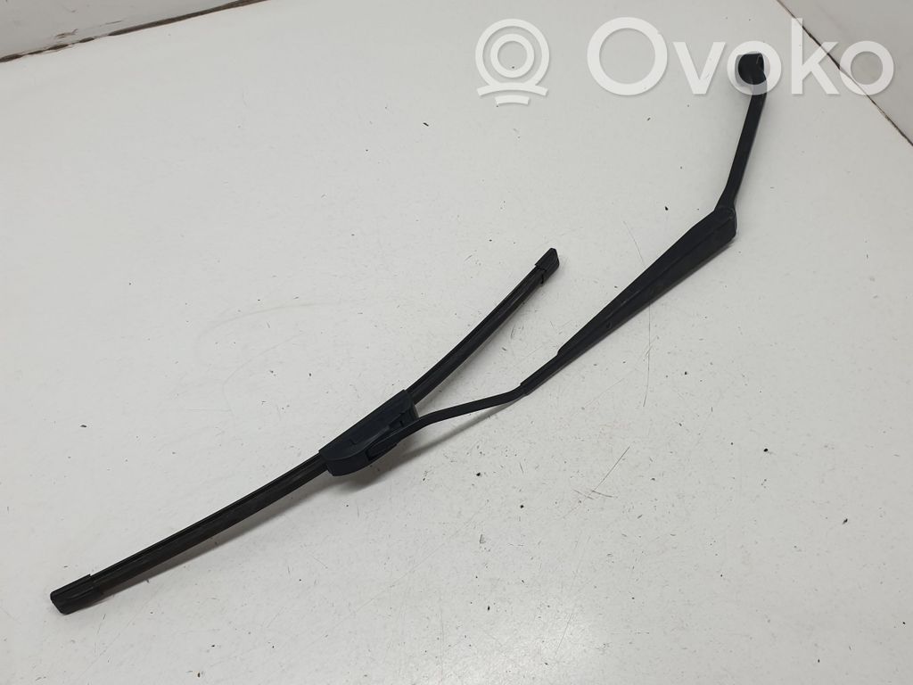 Toyota RAV 4 (XA20) Priekinio stiklo valytuvų kojelė 