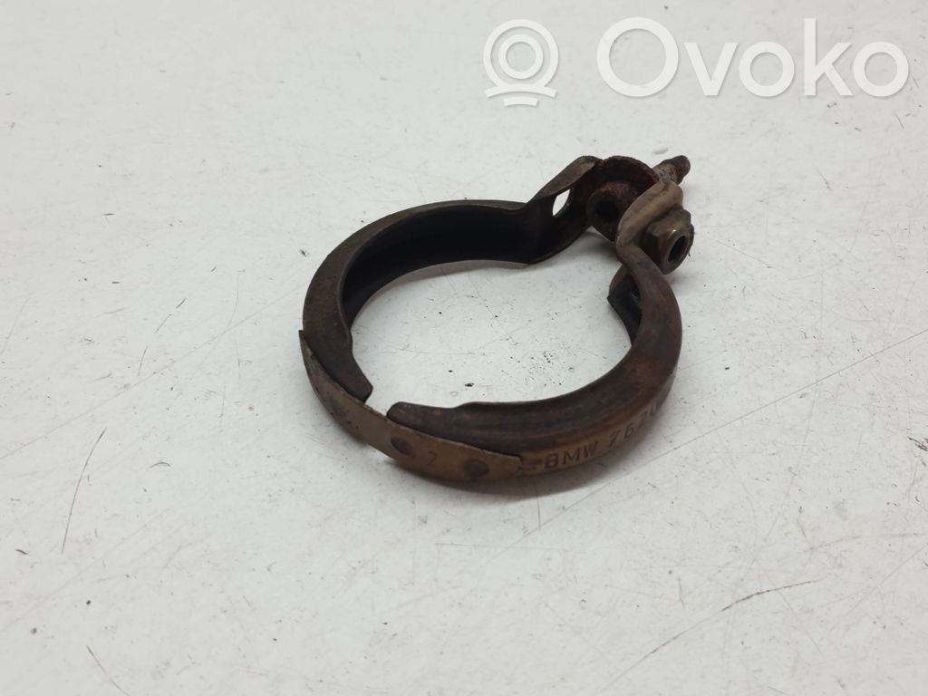 BMW 7 F01 F02 F03 F04 Kita variklio skyriaus detalė 