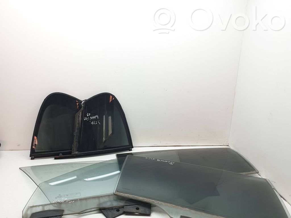 BMW 7 F01 F02 F03 F04 Szyba drzwi przednich 