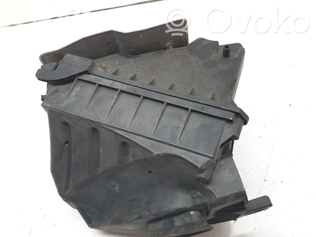 Audi A4 S4 B7 8E 8H Luftfilterkasten 