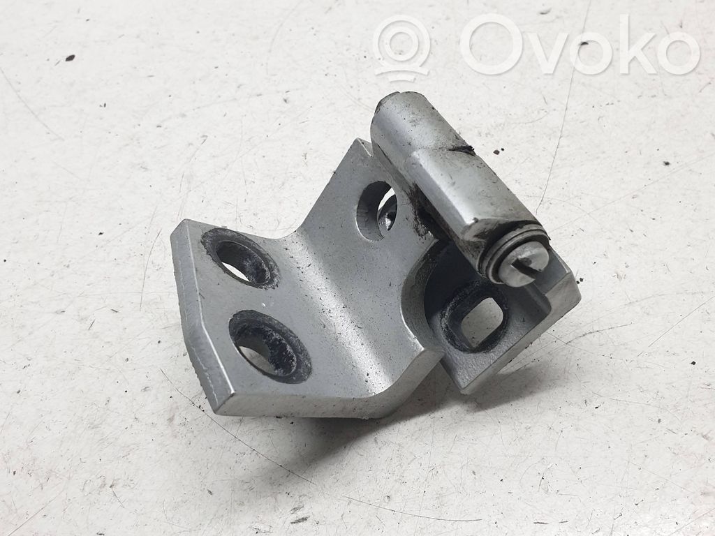 BMW X5 E53 Rear door upper hinge 