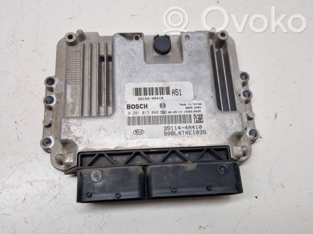KIA Sorento Engine control unit/module 