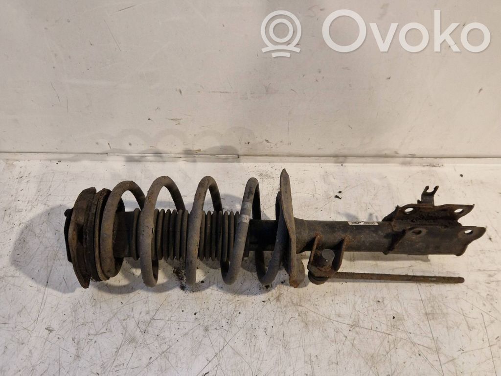 Nissan Qashqai Amortyzator osi przedniej ze sprężyną 