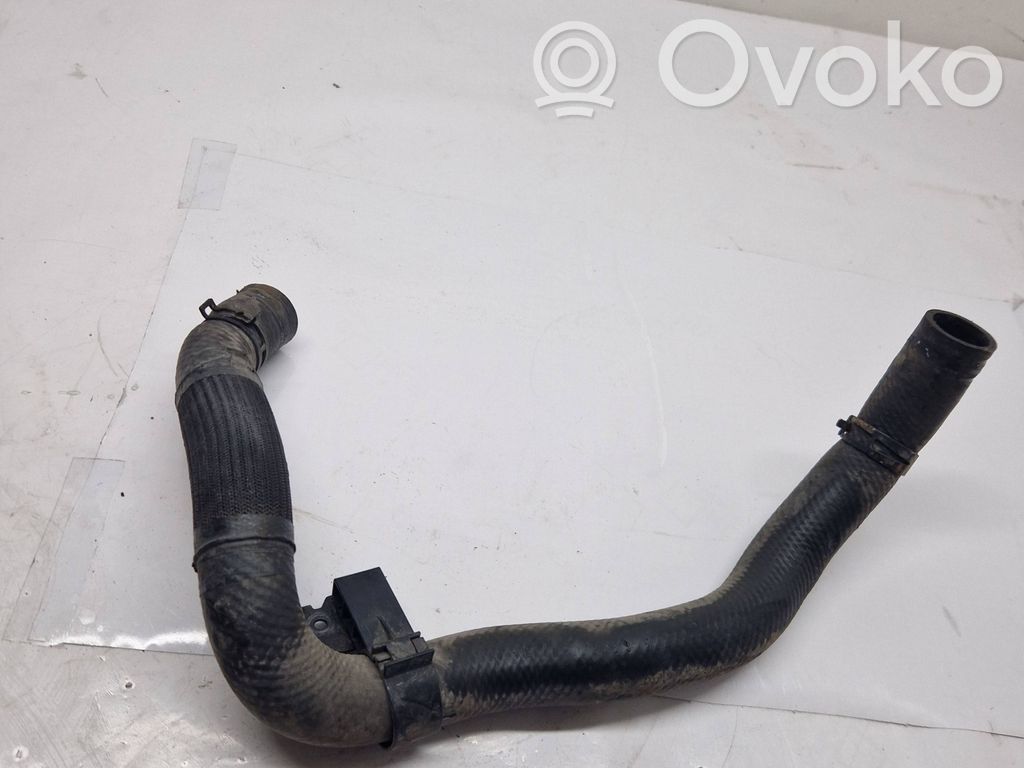 Engine coolant pipe/hose   140518
