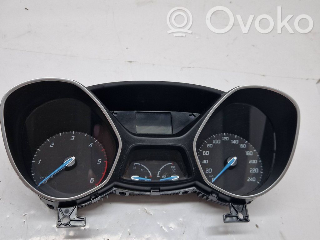 Ford Focus Geschwindigkeitsmesser Cockpit 
