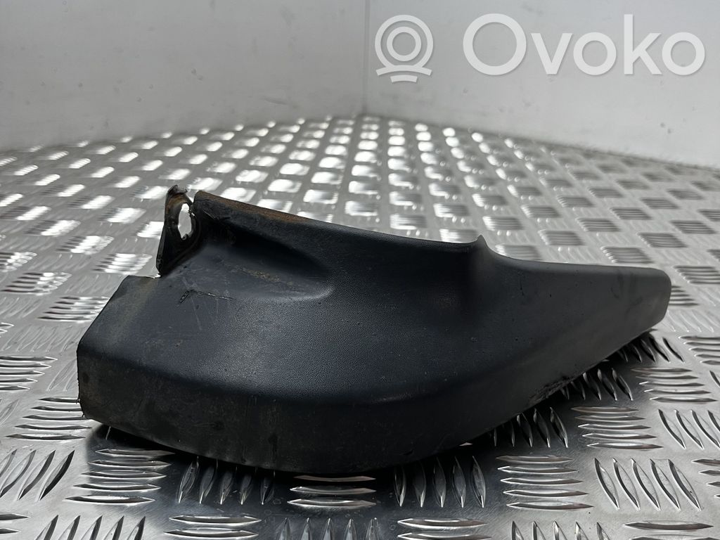 Chrysler Voyager Chlapacze przednie 