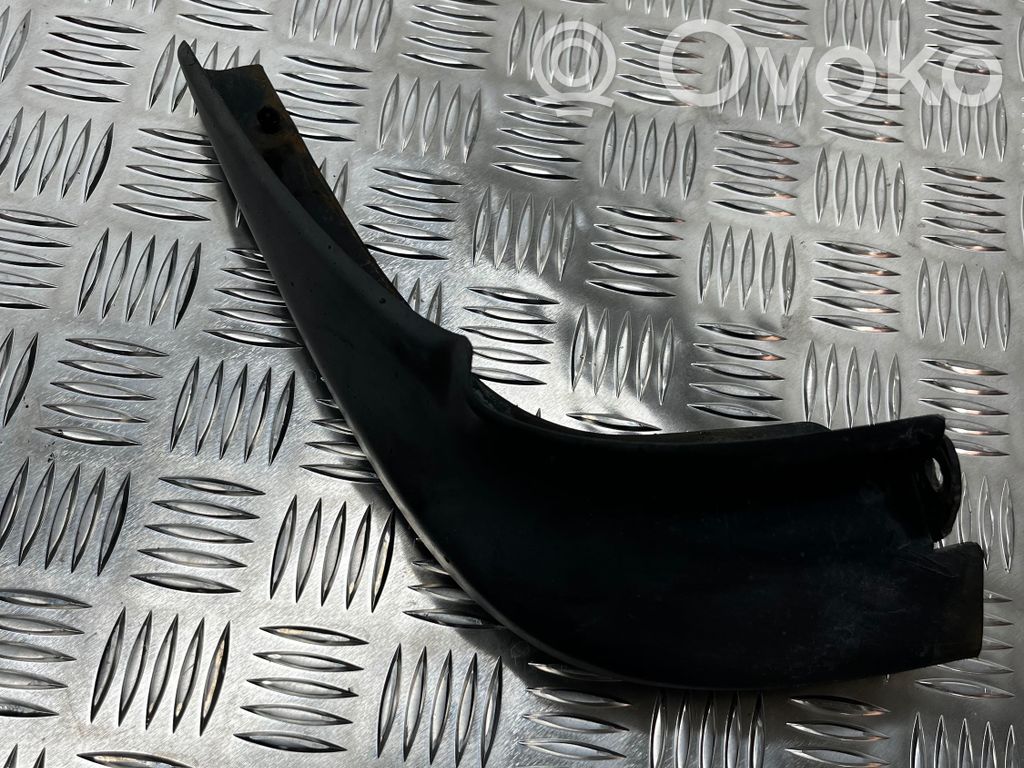 Chrysler Voyager Front mudguard 