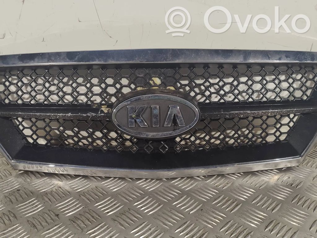 KIA Sorento Front grill 
