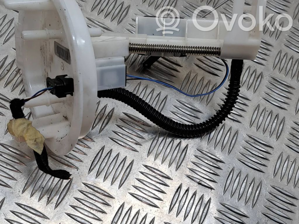 Mercedes-Benz GLK (X204) Sensor de nivel de combustible 