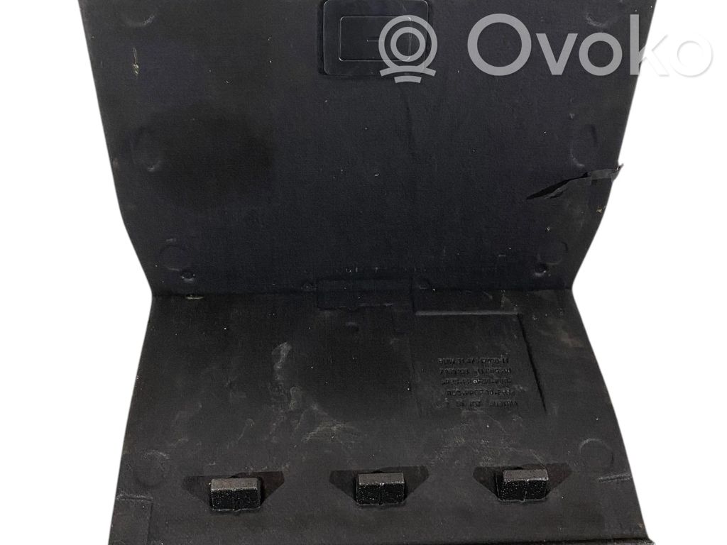 Trunk/boot floor carpet liner   7059233