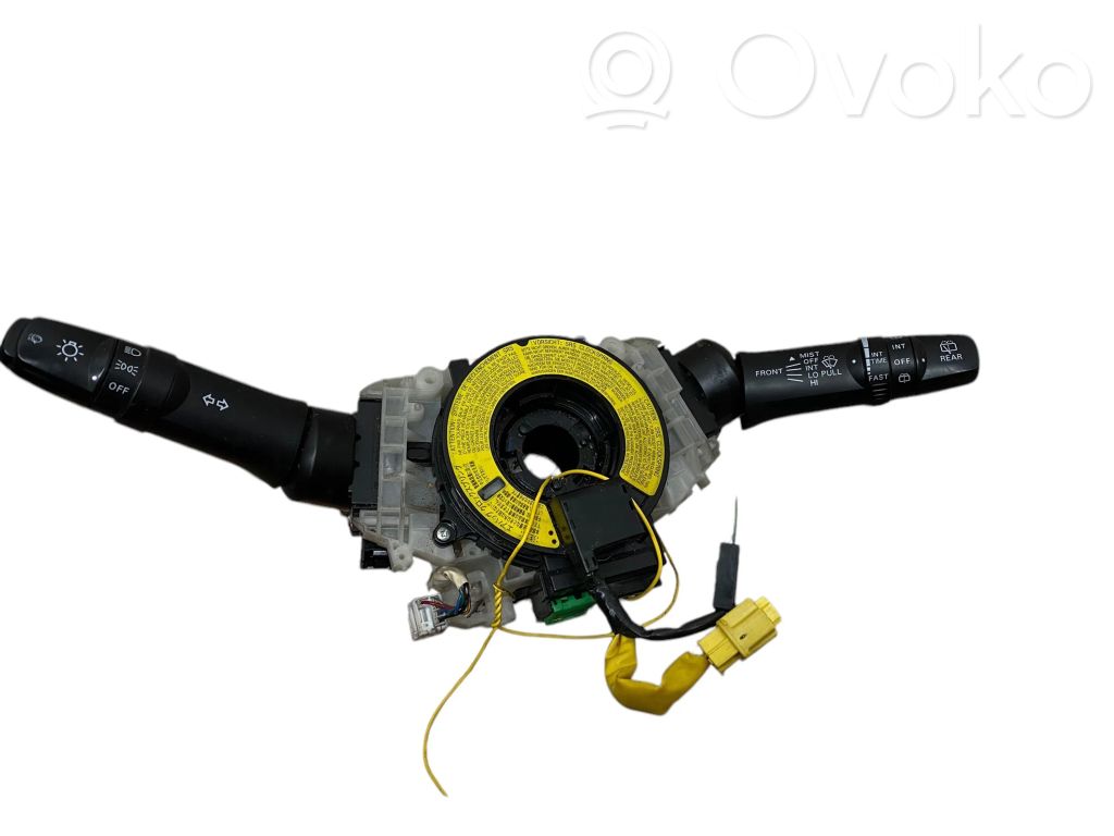 Mitsubishi Pajero Commodo, commande essuie-glace/phare 
