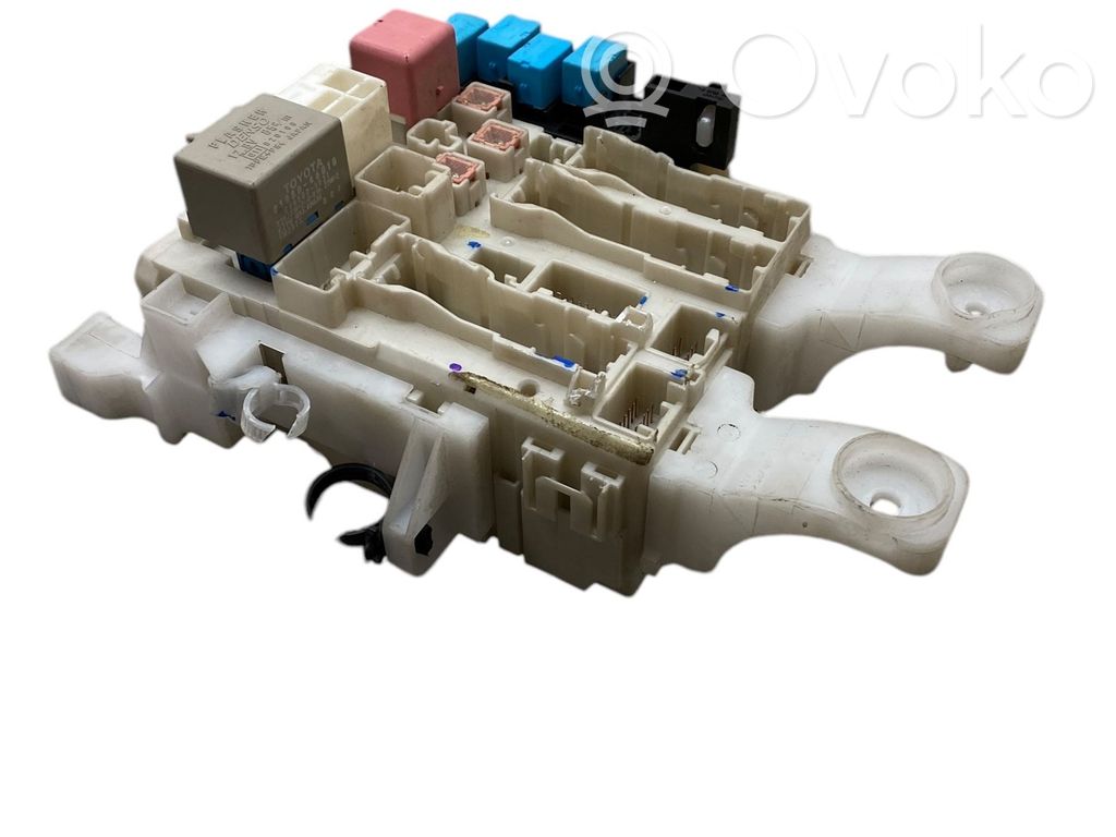 Toyota RAV 4 (XA30) Fuse module 
