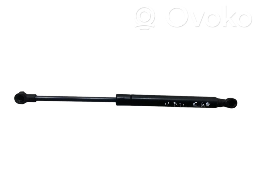BMW 5 E60 E61 Dzinēja pārsega amortizators 