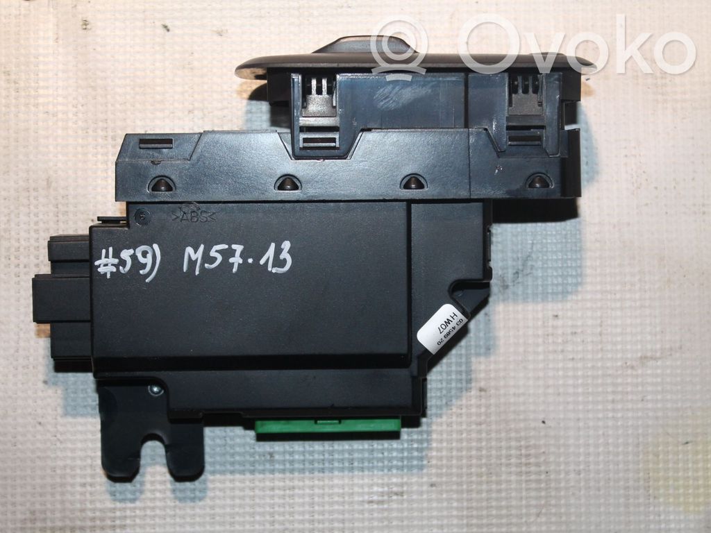 Electric window control switch   31275227,M5713