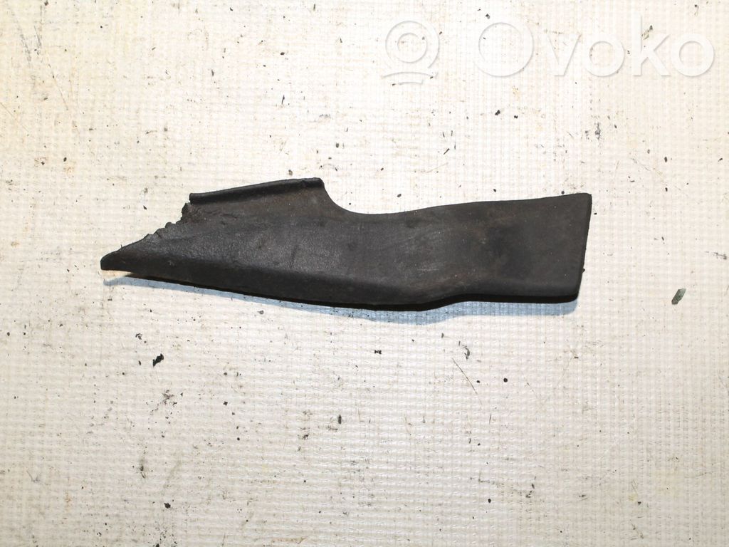 Volvo XC90 Moldura protectora del borde delantero 