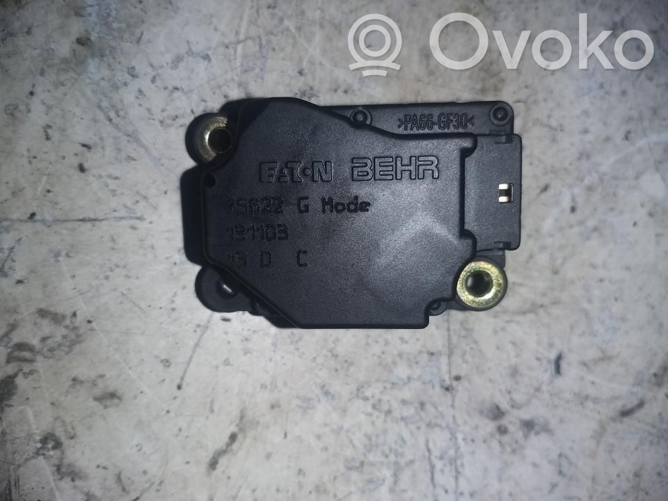 Volvo XC90 Oro sklendės varikliukas 