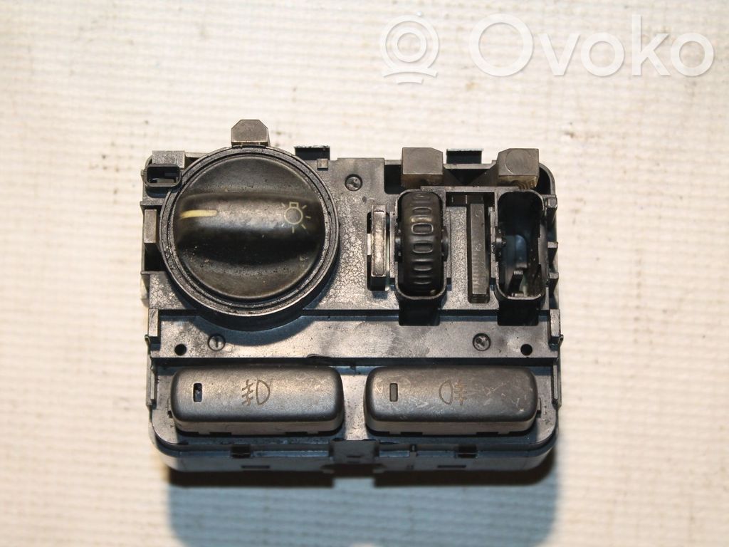 Volvo XC90 Light switch 