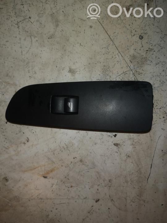 Interruptor del elevalunas eléctrico   15939961,D6813