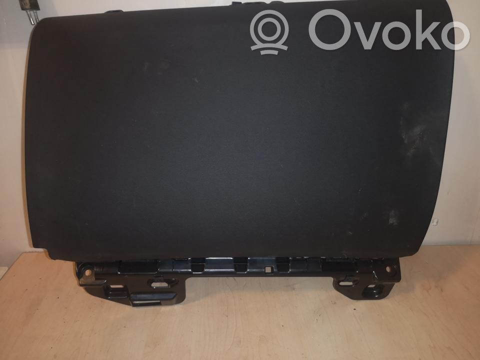 Volvo XC90 Daiktadėžės (bordačioko) komplektas 