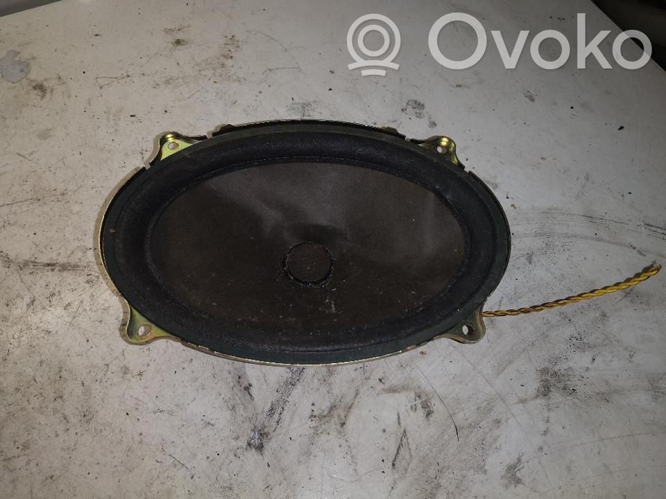 Głośnik wysokotonowy drzwi przednich   65136801101R,A14817