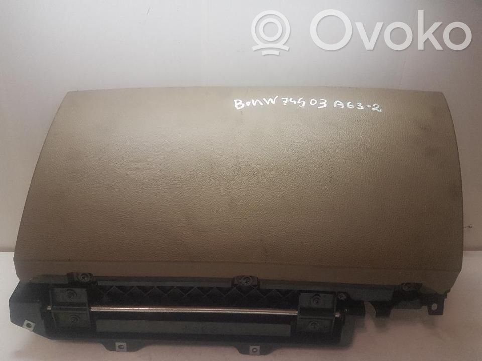 BMW 7 E65 E66 Daiktadėžės (bordačioko) komplektas 