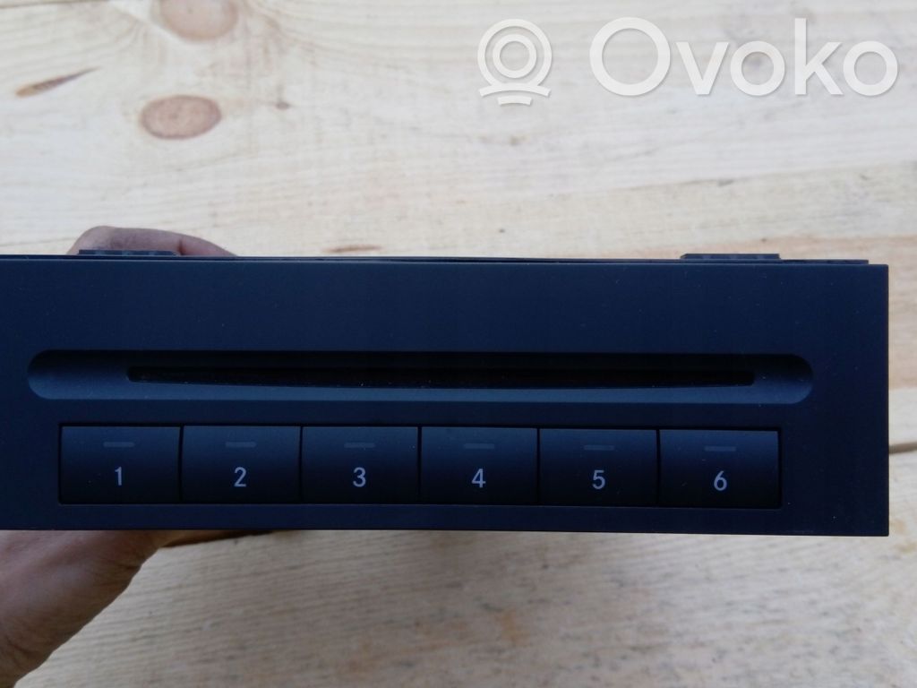 Mercedes-Benz SLK R171 CD/DVD changer 