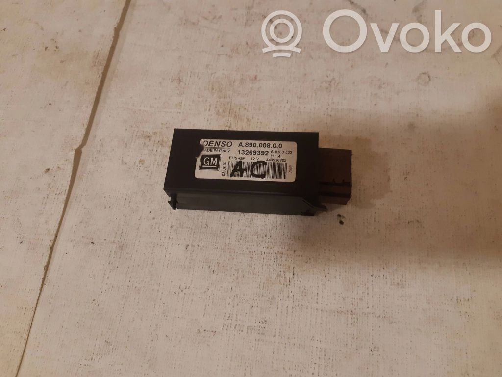 Opel Corsa D Kita rėlė 