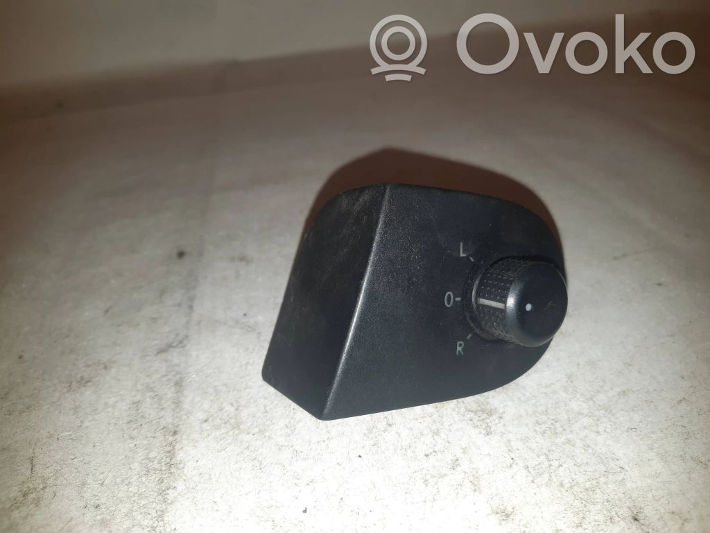Ford Galaxy Wing mirror switch 