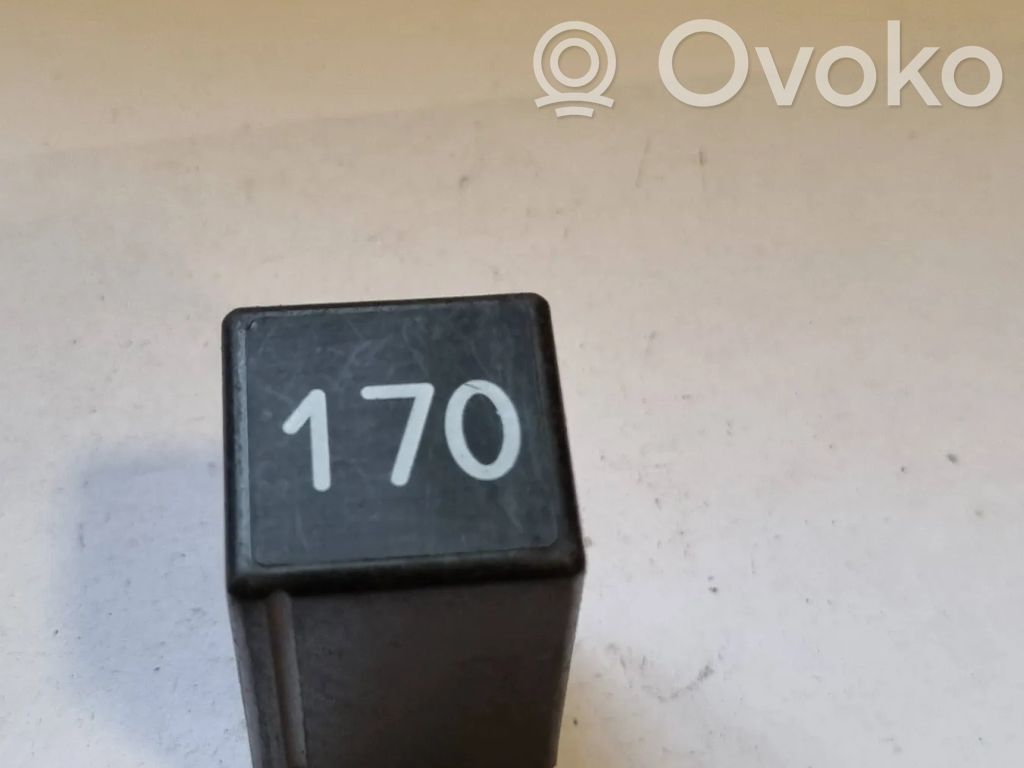 Audi A4 S4 B5 8D Other relay 