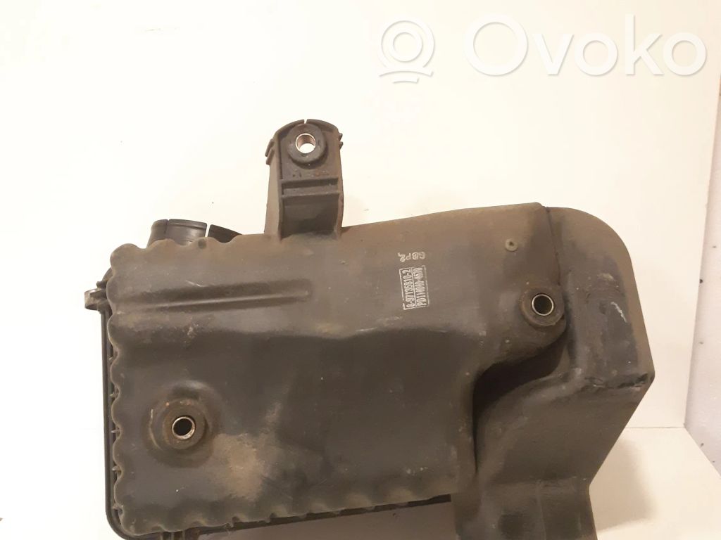Air filter box
