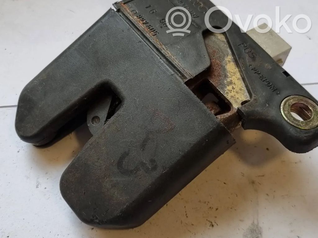 Zamek klapy tylnej / bagażnika   8L0827505,1698