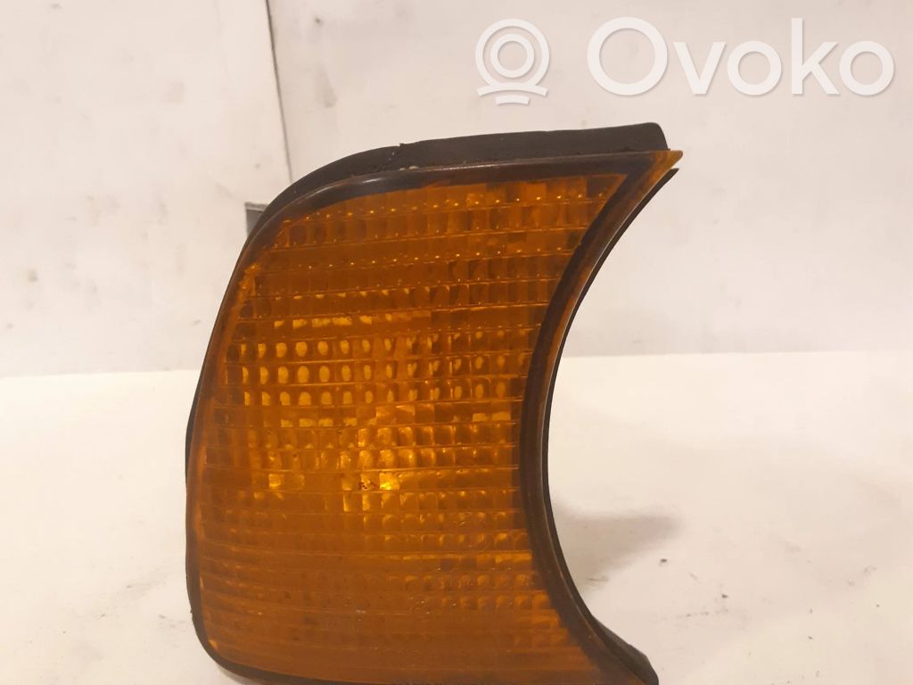 BMW 5 E34 Front indicator light 