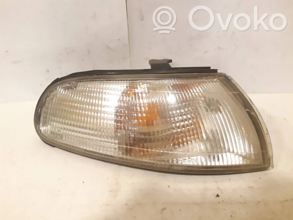 Mazda 626 Front indicator light 