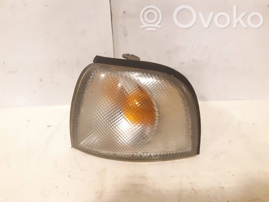 Nissan Sunny Front indicator light 