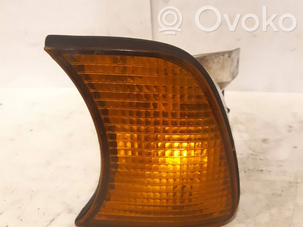 Front indicator light