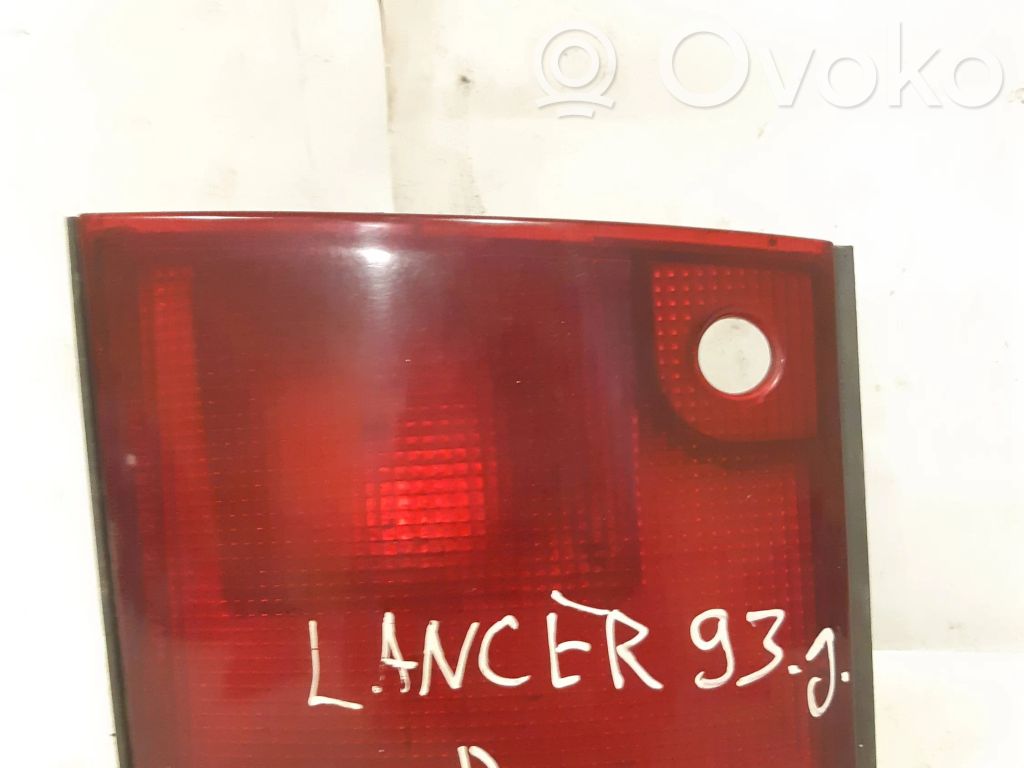 Mitsubishi Lancer Tailgate rear/tail lights 