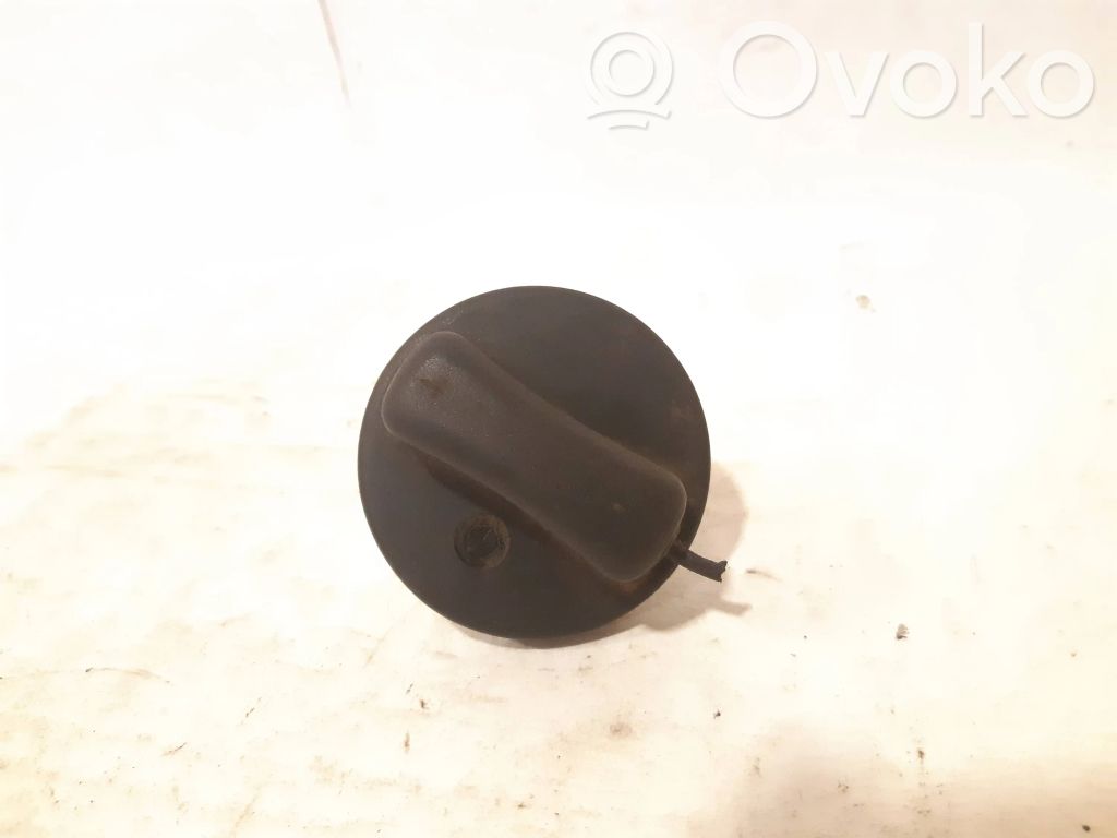 BMW 5 E39 Fuel tank filler cap 