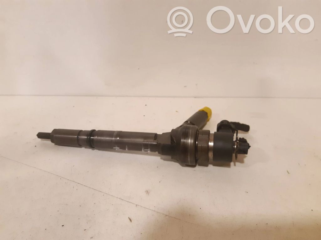 Opel Astra H Inyector de combustible 