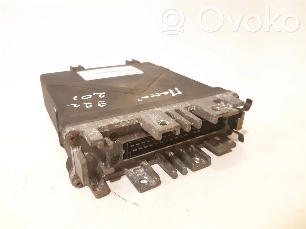 Volkswagen PASSAT B3 Engine control unit/module 