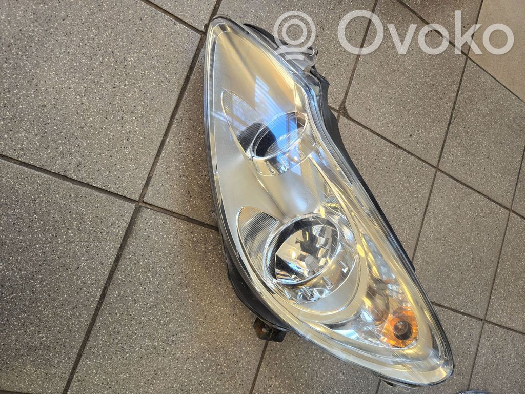 Opel Corsa D Phare frontale 