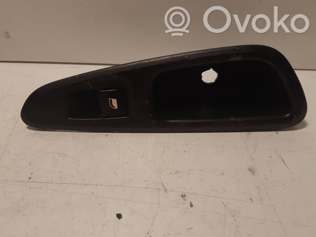 Peugeot 308 Elektrisko logu slēdzis 