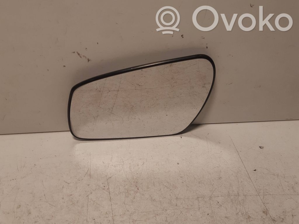 Ford Focus Spoguļa stikls 